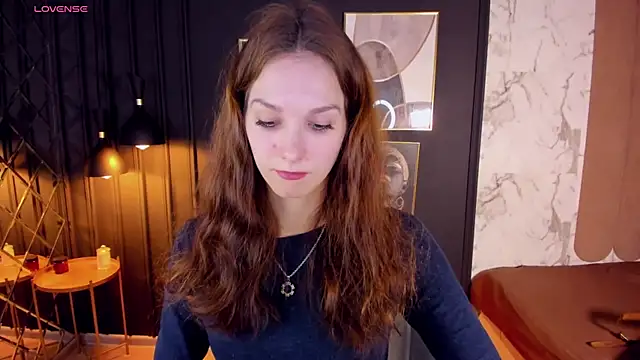 Snapshot of MirandaGlow chatting on 01.30.25 MirandaGlow online show from 01.30.25