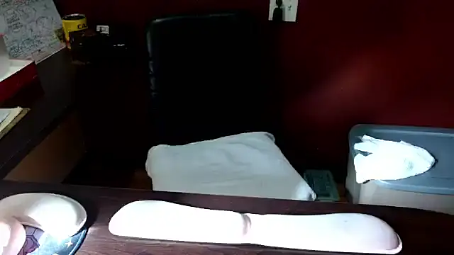 Snapshot of mycock2474u chatting on 10.31.25 mycock2474u online show from 10.31.25