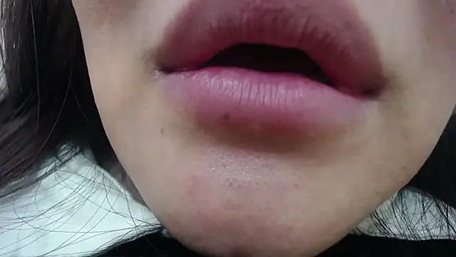 Snapshot of Squirt_tsunami_268 chatting on 02.25.25 Squirt tsunami 268 online show from 02.25.25