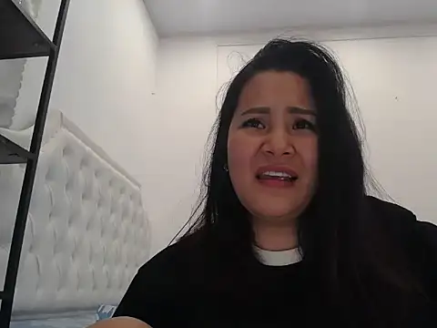 Snapshot of Squirt_tsunami_268 chatting on 10.10.25 Squirt tsunami 268 online show from 10.10.25