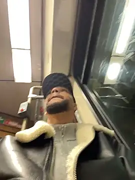 Lionayowe online show from 03.29.26