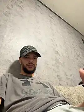 Lionayowe online show from 04.19.26