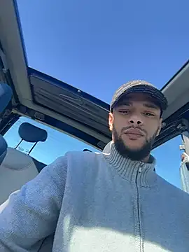 Lionayowe online show from 04.23.26