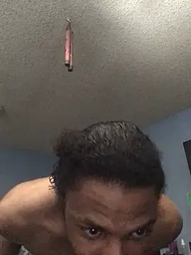 Snapshot of iAmNukka187 chatting on 03.17.25 iAmNukka187 online show from 03.17.25