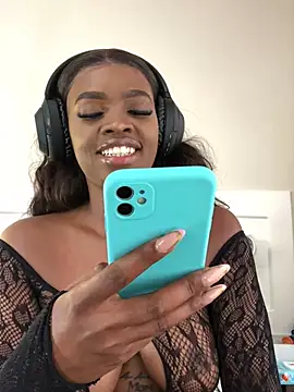 LuciousLips96 online show from 02.26.25