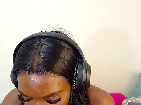 LuciousLips96 online show from 03.22.25