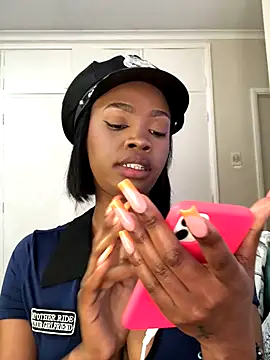 LuciousLips96 online show from 10.28.25