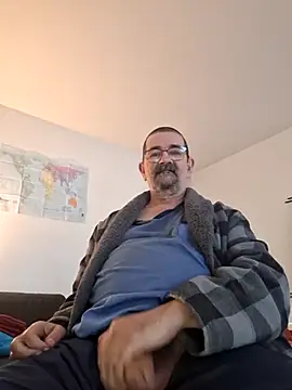 Snapshot of silvio-aus-luzern-CH chatting on 02.12.25 silvio-aus-luzern-CH online show from 02.12.25