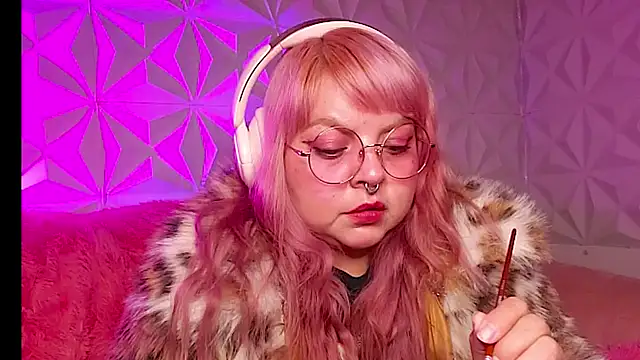 Satyn doll online show from 01.11.26