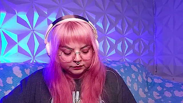 Satyn doll online show from 04.10.26