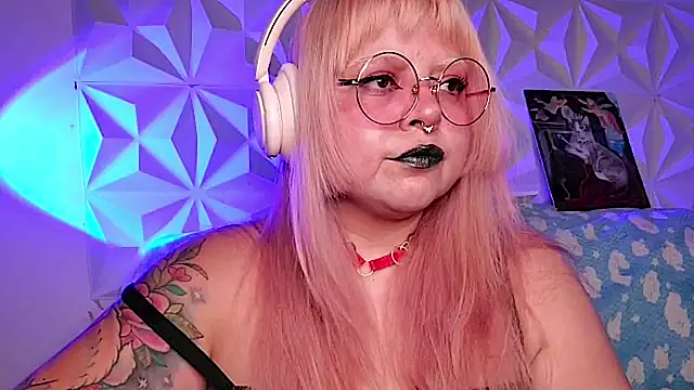 Satyn doll online show from 04.30.26