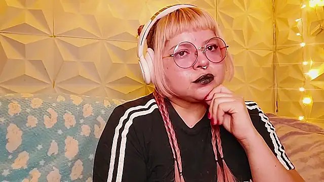 Satyn doll online show from 05.13.26