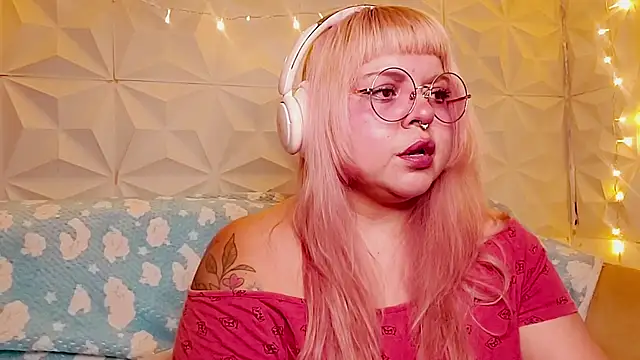 Satyn doll online show from 05.15.26