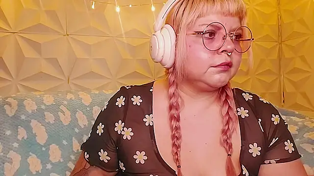 Satyn doll online show from 05.17.26
