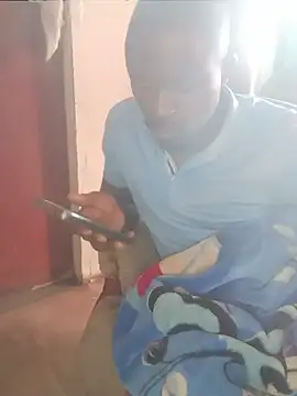 Snapshot of samagira chatting on 12.27.24 samagira online show from 12.27.24