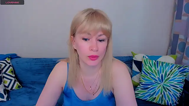 EllenMoore online show from 06.11.26