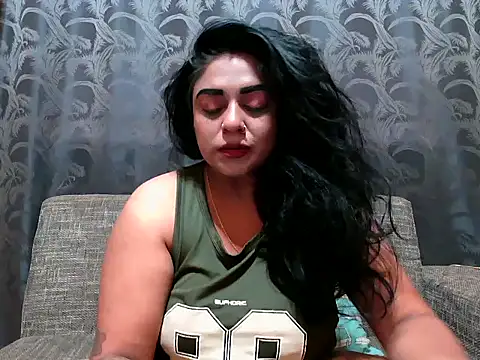 Snapshot of indianishkq7 chatting on 01.25.25 indianishkq7 online show from 01.25.25