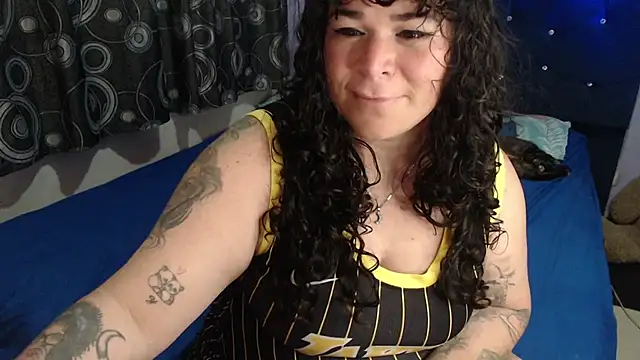 Snapshot of ANGELIQUE_KLANE chatting on 07.02.26 ANGELIQUE KLANE online show from 07.02.26