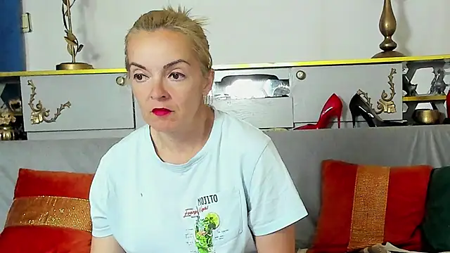 KateConner online show from 06.15.26