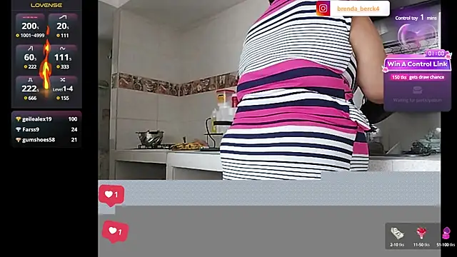 Snapshot of Brenda_Berck_ chatting on 03.03.25 Brenda Berck online show from 03.03.25