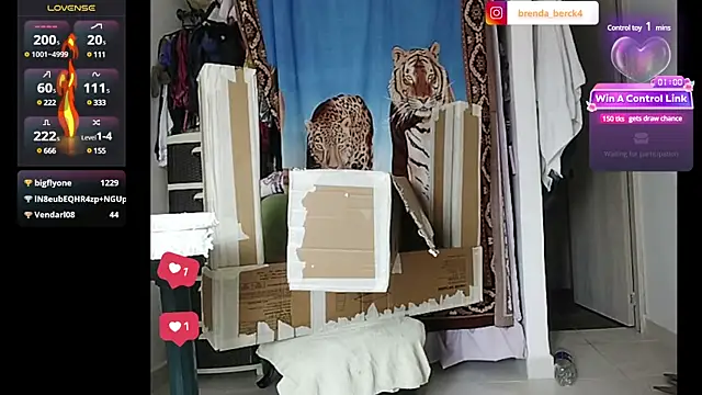 Snapshot of Brenda_Berck_ chatting on 03.04.25 Brenda Berck online show from 03.04.25