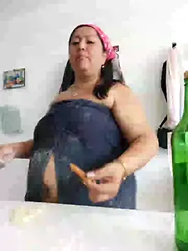 Snapshot of Brenda_Berck_ chatting on 03.08.25 Brenda Berck online show from 03.08.25