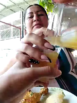 Snapshot of Brenda_Berck_ chatting on 03.10.25 Brenda Berck online show from 03.10.25