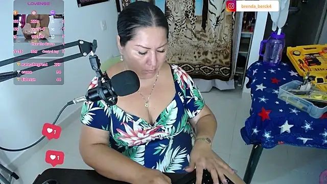 Snapshot of Brenda_Berck_ chatting on 03.13.25 Brenda Berck online show from 03.13.25
