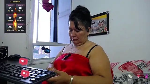 Snapshot of Brenda_Berck_ chatting on 09.29.25 Brenda Berck online show from 09.29.25