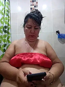 Snapshot of Brenda_Berck_ chatting on 10.05.25 Brenda Berck online show from 10.05.25