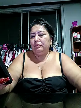 Snapshot of Brenda_Berck_ chatting on 11.16.25 Brenda Berck online show from 11.16.25