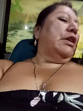 Snapshot of Brenda_Berck_ chatting on 12.03.25 Brenda Berck online show from 12.03.25