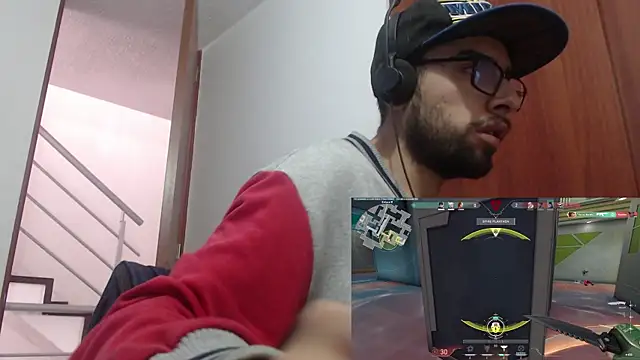 Snapshot of fvckolombianguyy chatting on 02.16.25 fvckolombianguyy online show from 02.16.25