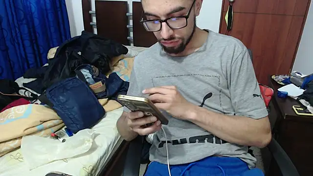 Snapshot of fvckolombianguyy chatting on 03.07.25 fvckolombianguyy online show from 03.07.25