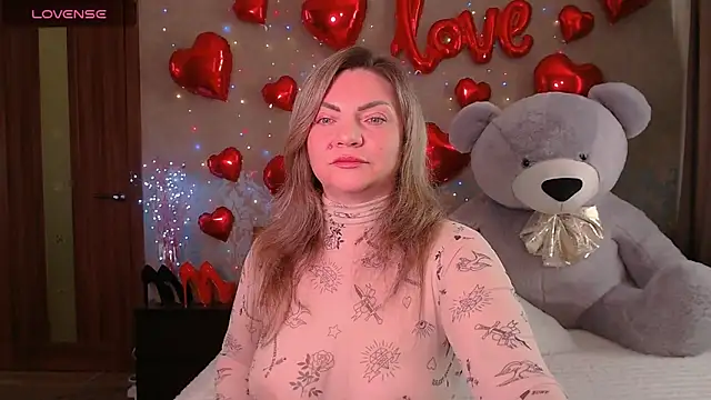 KristiOwen online show from 04.22.26