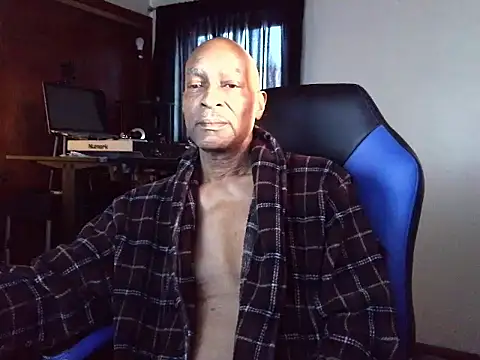 longdick4you8686 online show from 03.24.26