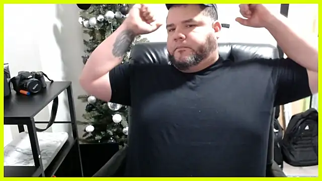 Snapshot of Gabihotxxx1 chatting on 01.04.25 Gabihotxxx1 online show from 01.04.25