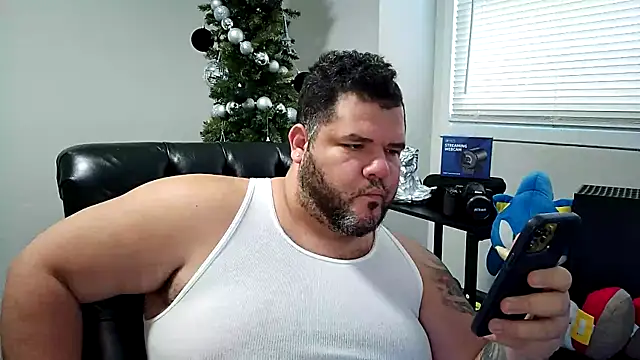 Snapshot of Gabihotxxx1 chatting on 01.15.25 Gabihotxxx1 online show from 01.15.25