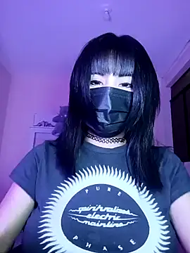 Snapshot of Latin_summer chatting on 12.04.24 Latin summer online show from 12.04.24