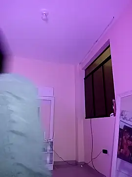 Snapshot of Latin_summer chatting on 12.12.24 Latin summer online show from 12.12.24