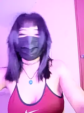 Snapshot of Latin_summer chatting on 12.13.24 Latin summer online show from 12.13.24