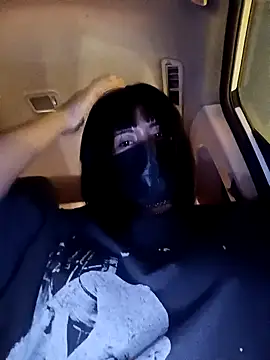 Snapshot of Latin_summer chatting on 12.18.24 Latin summer online show from 12.18.24