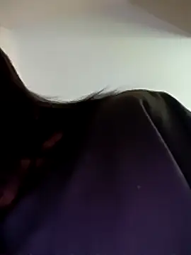 Snapshot of Latin_summer chatting on 12.21.24 Latin summer online show from 12.21.24