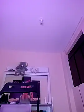 Snapshot of Latin_summer chatting on 12.25.24 Latin summer online show from 12.25.24