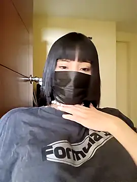 Snapshot of Latin_summer chatting on 02.27.25 Latin summer online show from 02.27.25