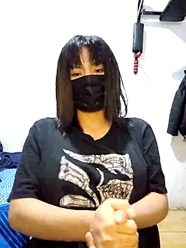 Snapshot of Latin_summer chatting on 09.19.25 Latin summer online show from 09.19.25