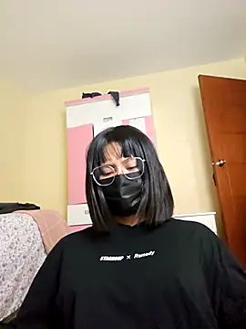 Snapshot of Latin_summer chatting on 10.06.25 Latin summer online show from 10.06.25