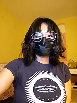 Snapshot of Latin_summer chatting on 12.01.25 Latin summer online show from 12.01.25