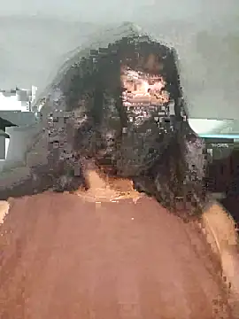 Snapshot of Latin_summer chatting on 12.04.25 Latin summer online show from 12.04.25