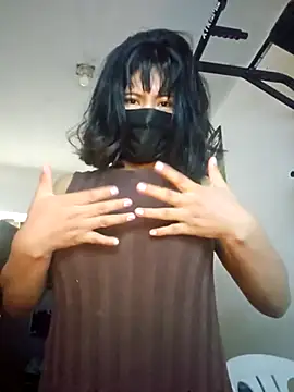 Snapshot of Latin_summer chatting on 12.05.25 Latin summer online show from 12.05.25